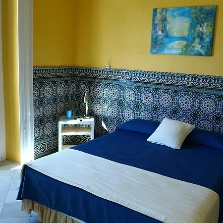 La Casa Amarilla Tarifa