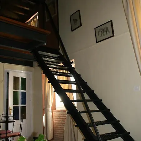 La Casa Amarilla Hotel 3*